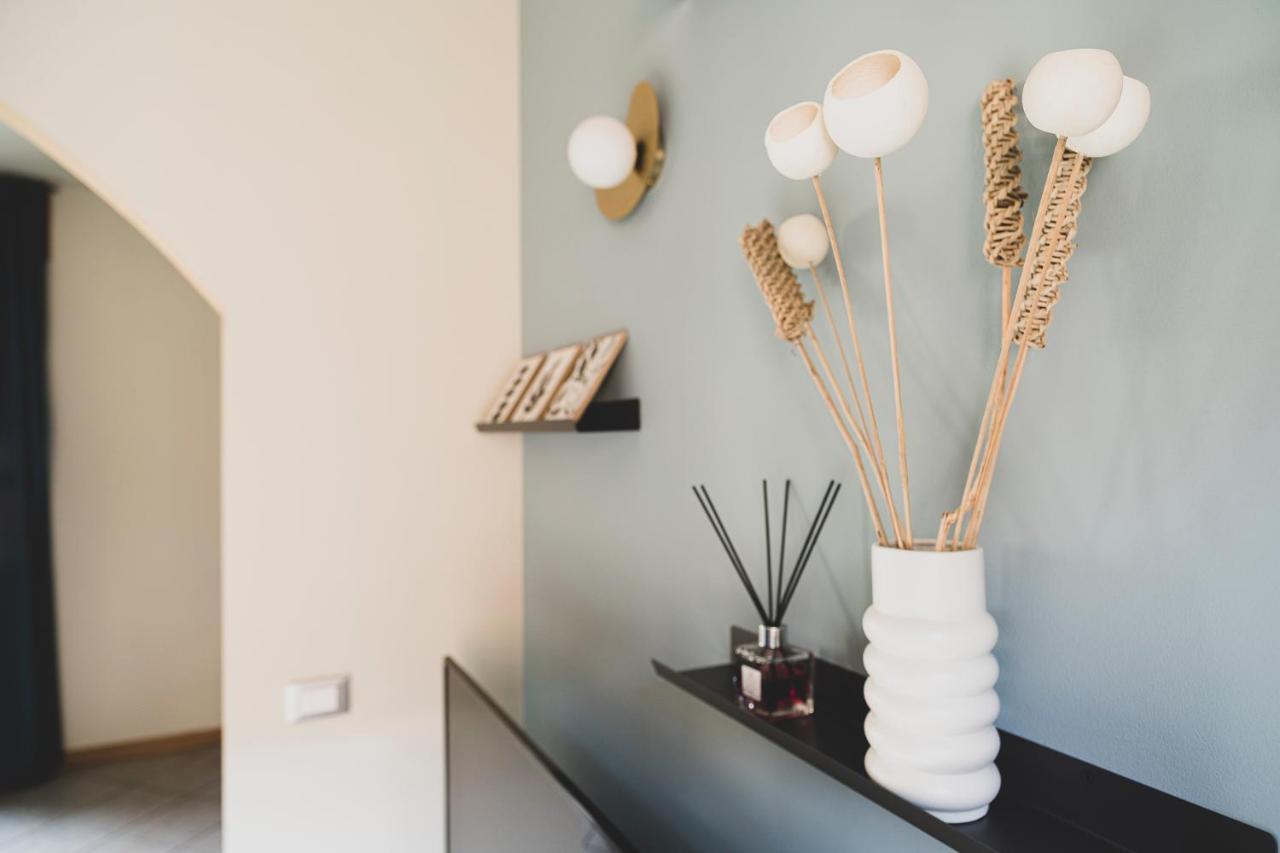 Loft Tirano 3Min Walk To Berninaexpress Apartman Kültér fotó